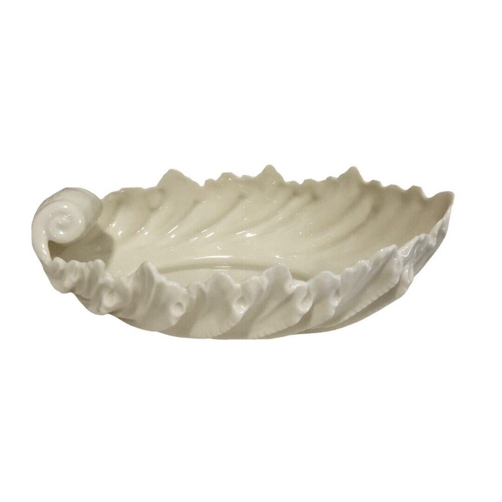 Vintage Lenox Cream Translucent Porcelain Acanthus Leaf Shell Bowl 9"